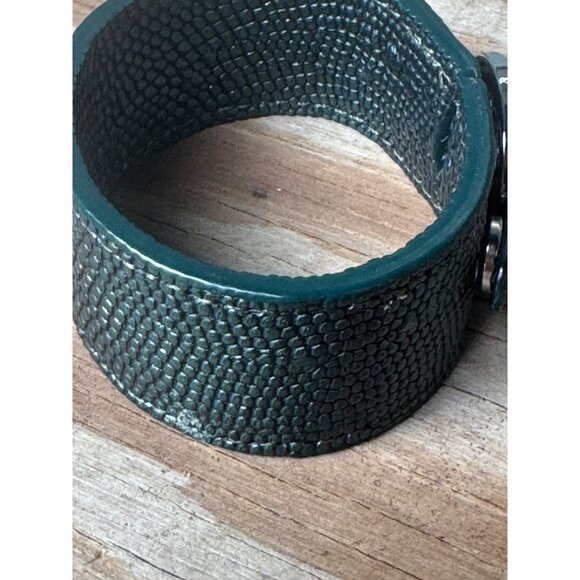 Tory Burch Logo Double Snap Green Bracelet in pouch - Picture 5 of 7